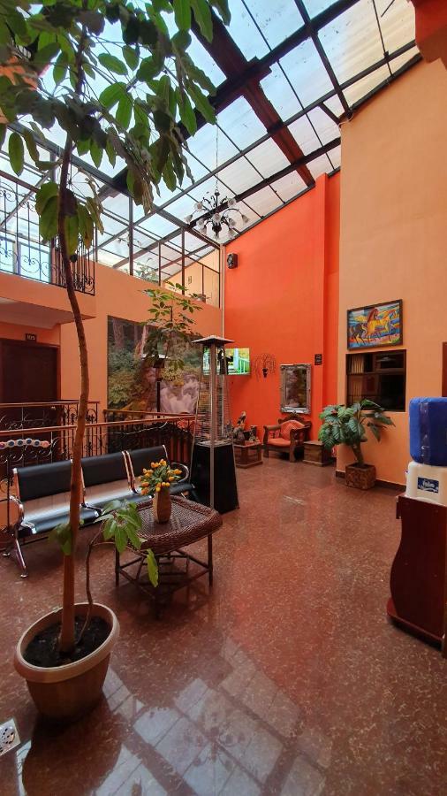 Bolivian Heights Hostel La Paz Exterior photo